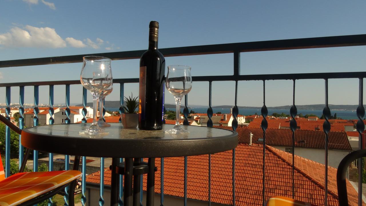 Guest House Mamut Kaštela Extérieur photo